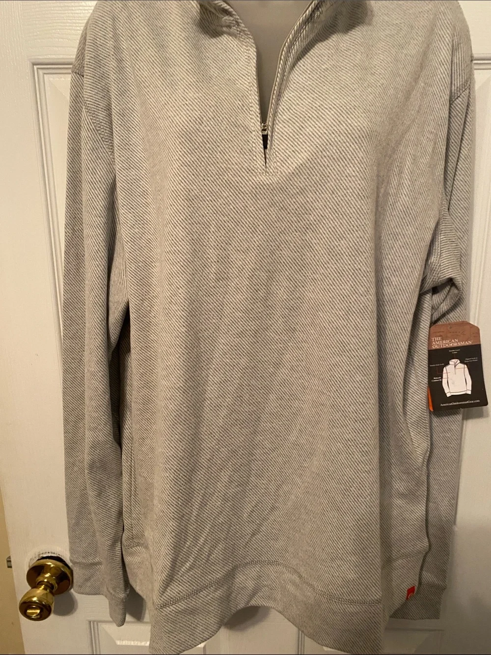 The American Outdoorsman Original Penguin Men's Light Gray Zip-Up Pullover